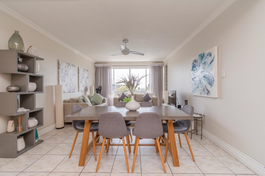 2 Bedroom Property for Sale in Green Point Western Cape